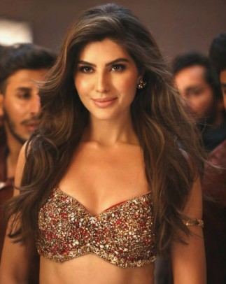 Elnaaz Norouzi Reportedly in Bigg Boss 20 Contestant Talks